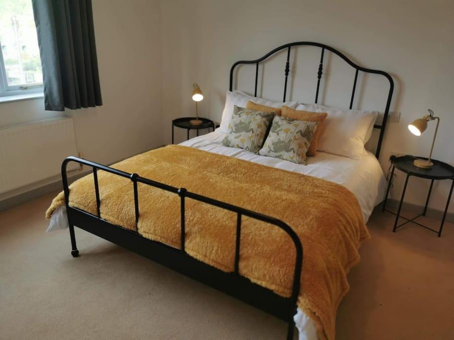 Twyngaer, A Spacious 3 Bedroom Bungalow Sleeps 5 ナイトン エクステリア 写真